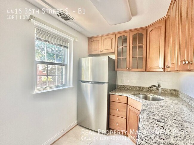Building Photo - 4416 36th St S