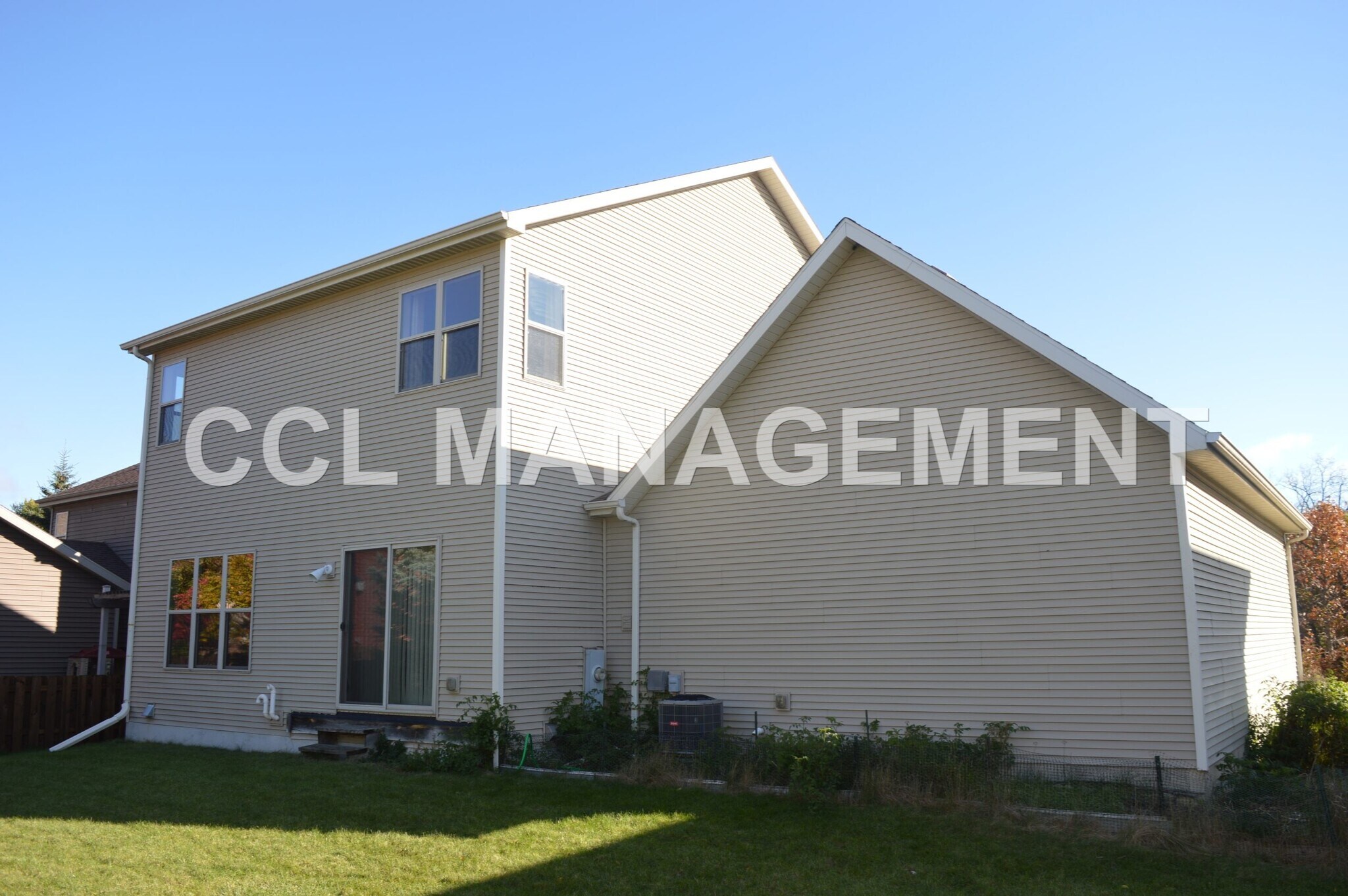 Building Photo - 708 Sundance Dr