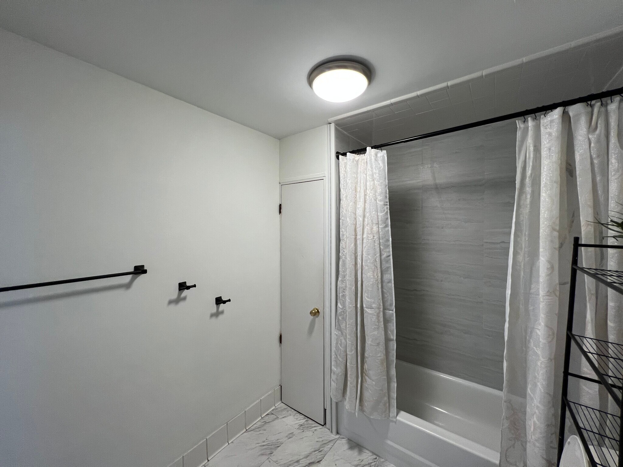 Building Photo - 2535 Post St