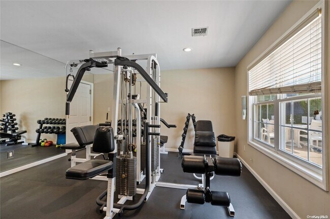 Building Photo - 36 Snowdance Ln