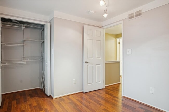 Building Photo - 4254 Halkirk Dr