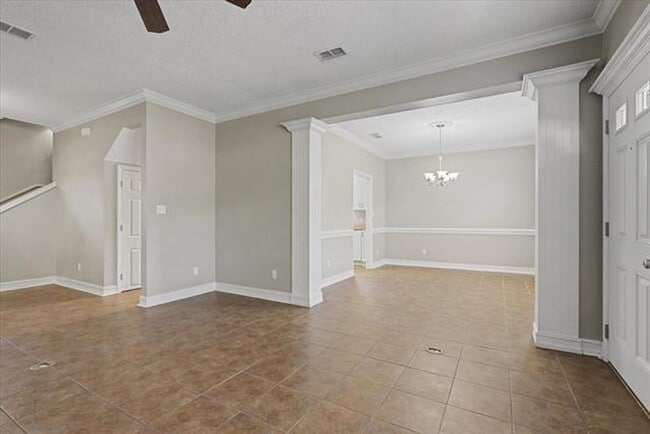 Building Photo - 2 Story Garden Killearn Home