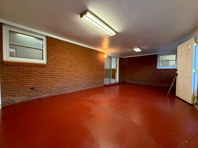 Building Photo - 5405 8th St
