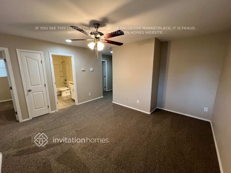 Building Photo - 5816 E Harmony Ave