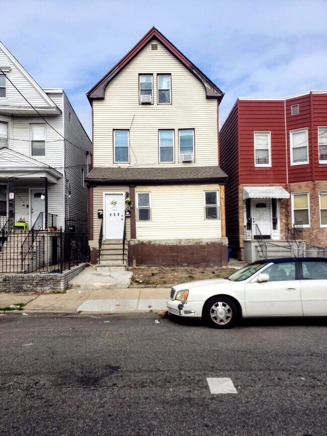 Primary Photo - 222 Wilkinson Ave