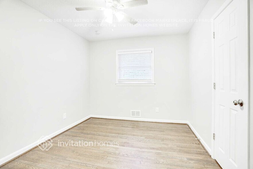 Building Photo - 3770 Cherokee Trails Dr SW