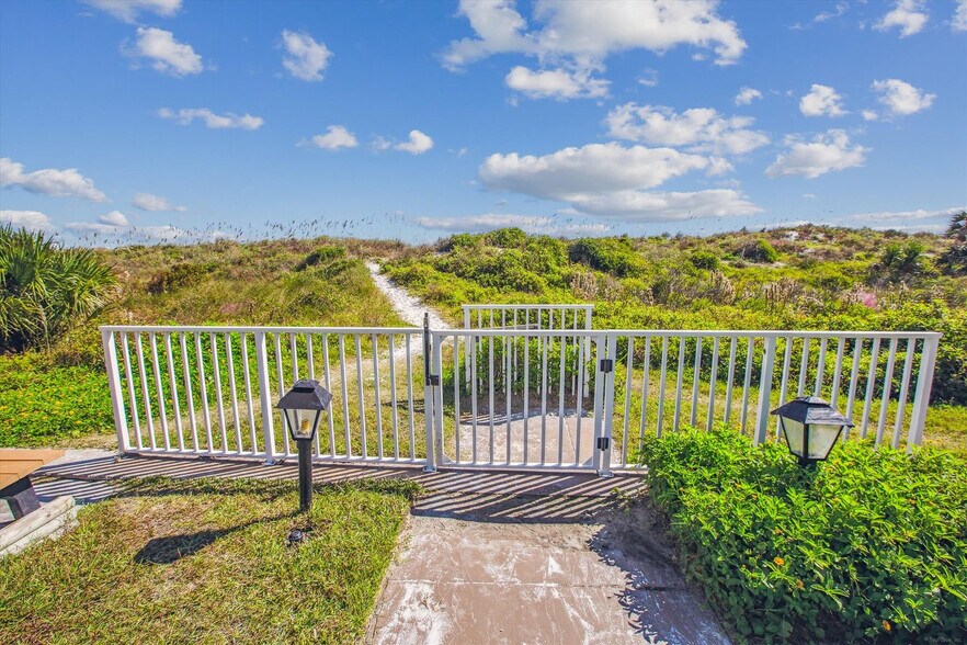 Building Photo - 1 Ocean Trace Rd