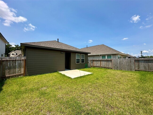 Building Photo - 10419 Astor Pt Trl