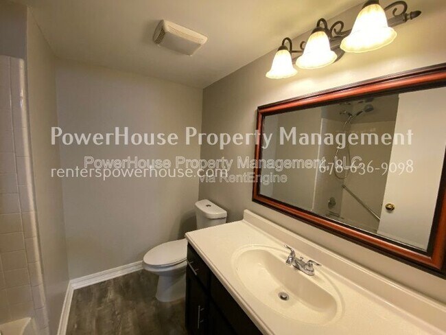 Building Photo - 5043 Brookside Ct