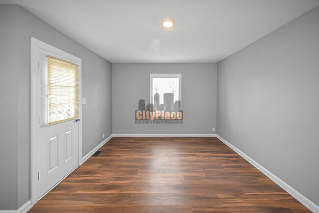 Building Photo - 4726 E 34th St