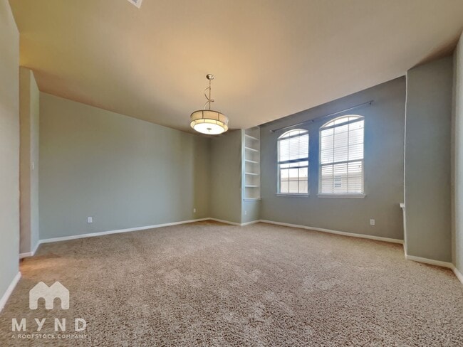 Building Photo - 9613 Solana Vista Loop