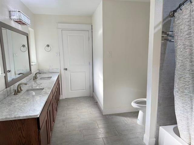 Building Photo - 6121 Preston Haven Dr