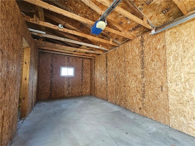 Building Photo - 50 Cedar St
