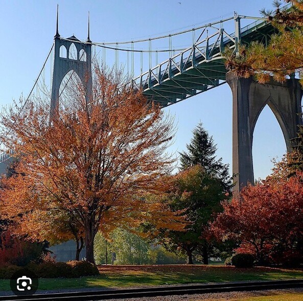 Building Photo - 7112 N Richmond Ave