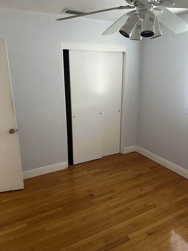 Building Photo - 1685 21st St N