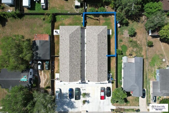 Building Photo - 312 E Magnolia Ave