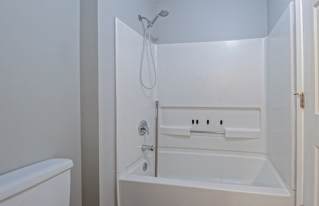 Building Photo - 1431 W Split Oak Cir