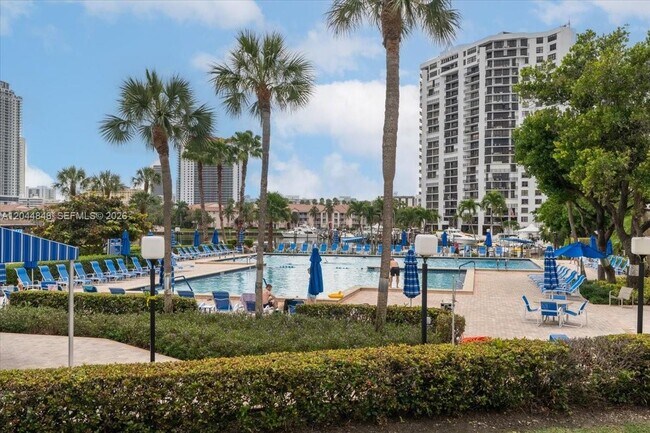 Building Photo - 600 Three Islands Boulevard