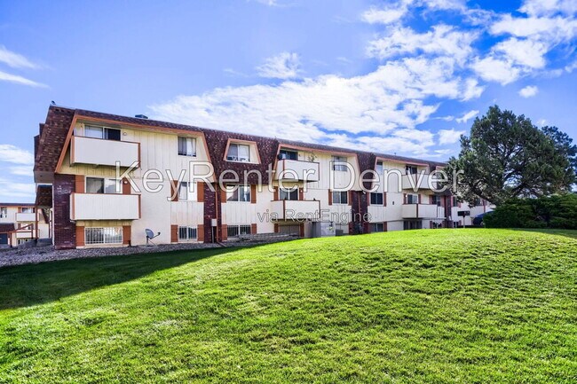Building Photo - 10211 Ura Ln