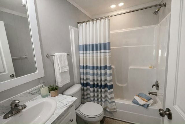 Building Photo - 215 Barrow St