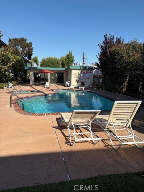 Primary Photo - 26015 Narbonne Ave