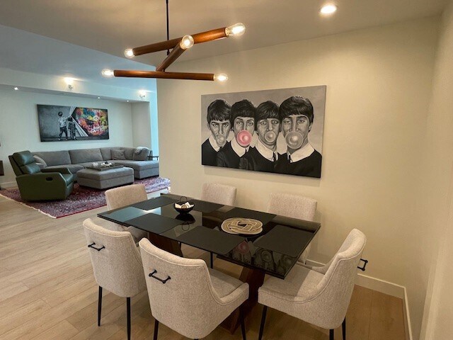 Building Photo - 10433 Wilshire Blvd