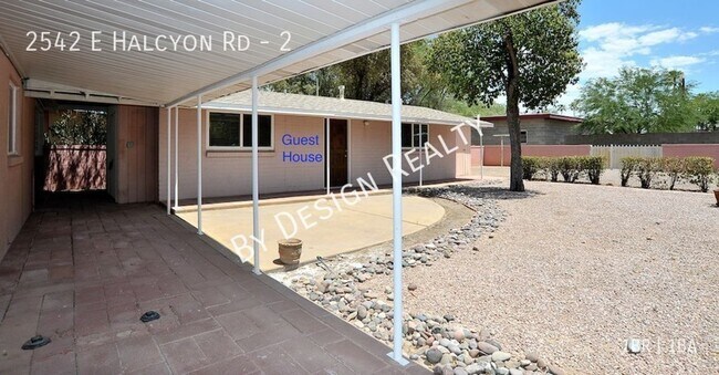 Building Photo - Hedrick Acreage 1 Bed 1 Bath Guest House - Recent Remodel