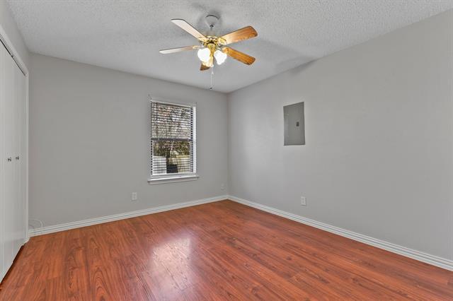 Building Photo - 2302 Jacqueline Dr