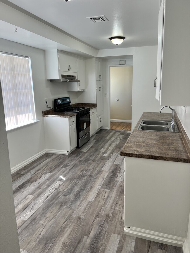 Kitchen from 2nd entryway - 13181 Chirping Sparrow Way