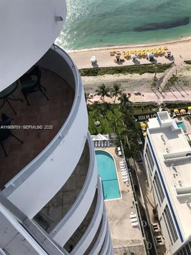 Building Photo - 6301 Collins Ave