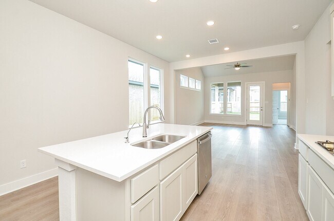 Building Photo - 9606 Snapdragon Crst Ct