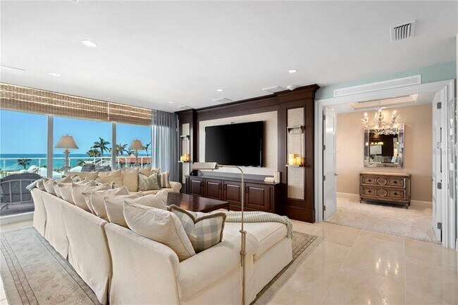 Building Photo - 2251 Gulf of Mexico Dr
