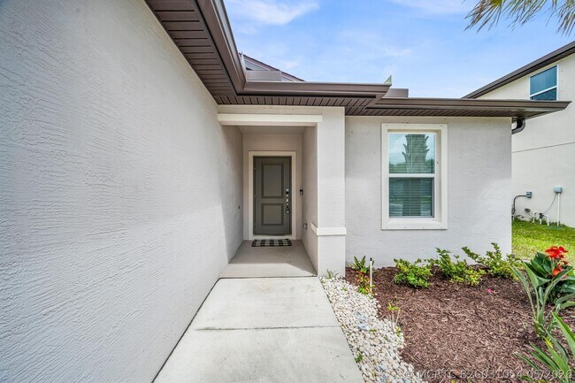 Building Photo - 5082 Armina Pl