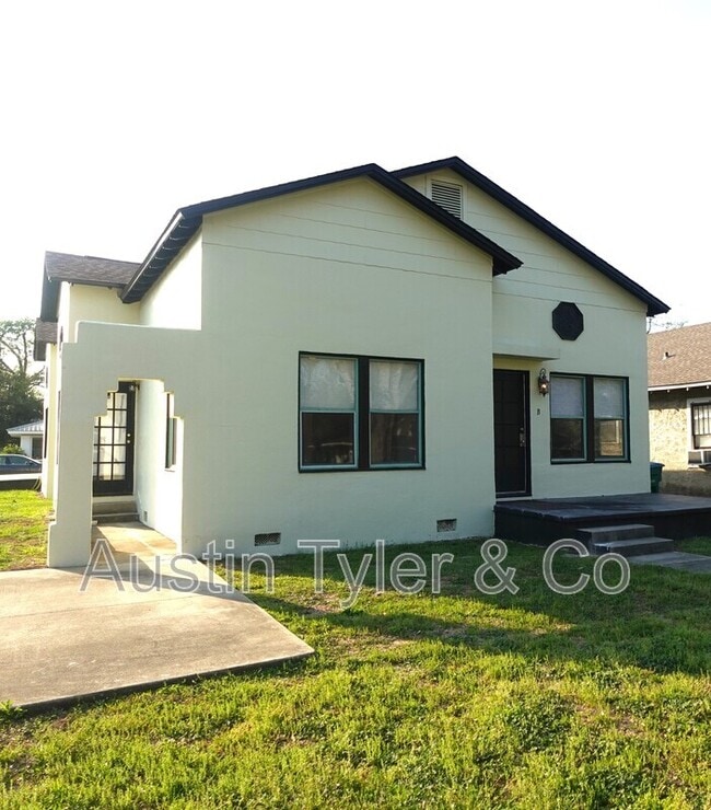 Primary Photo - 4326 Wilton St