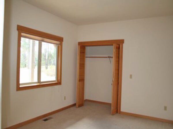 Building Photo - Short-Term Rental | SEASONAL FURNISHED RENTAL