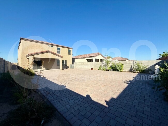 Building Photo - 2635 W Bowker St