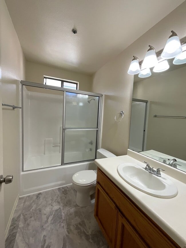 Building Photo - 8641 Moody St