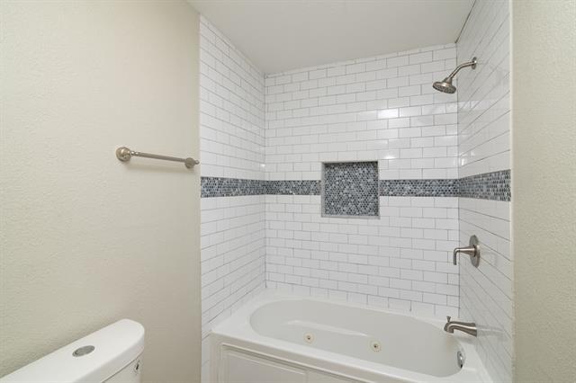 Building Photo - 4609 Biscayne Dr
