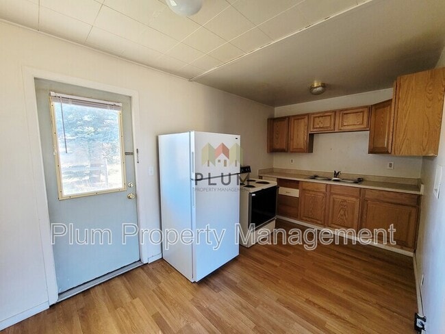 Building Photo - 34504 Morigeau St