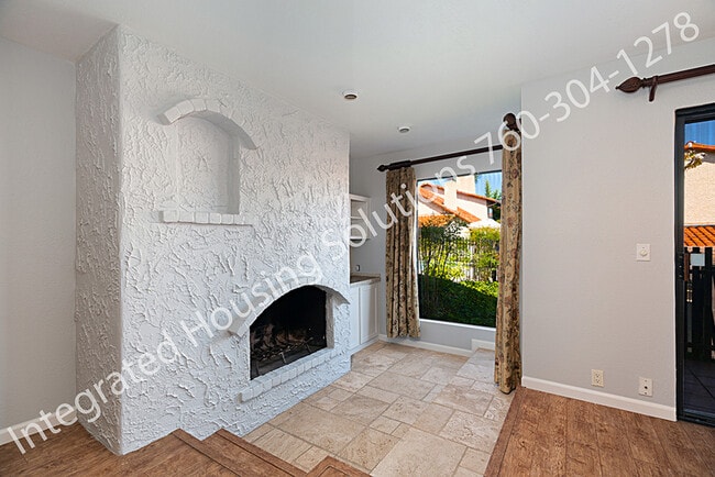 Building Photo - 1915 Estrella De Mar Ct