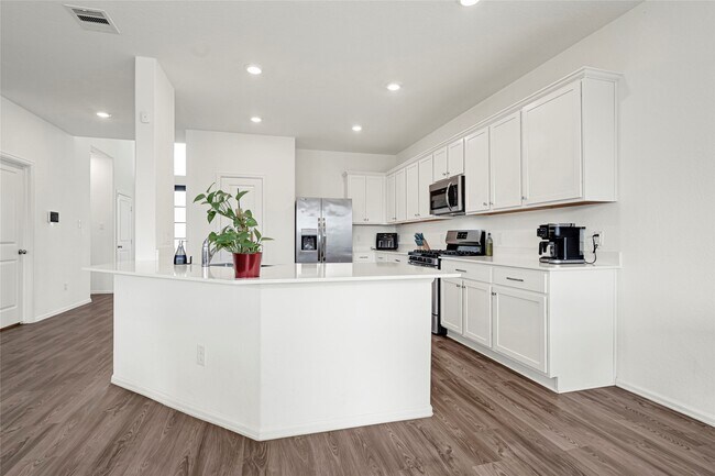 Building Photo - 9614 Sterling Arbor Dr