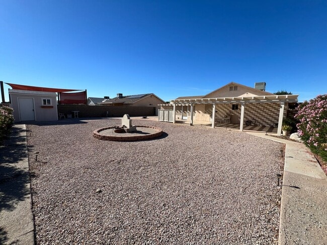 Building Photo - FURNISHED SHORT TERM RENTAL!