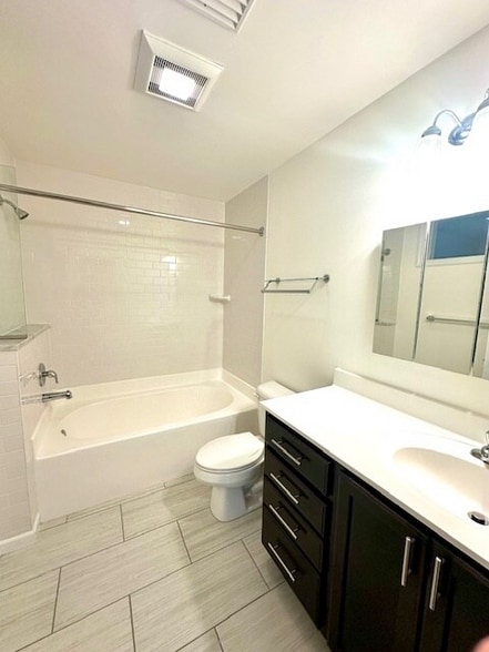 Building Photo - 42 Toc Dr