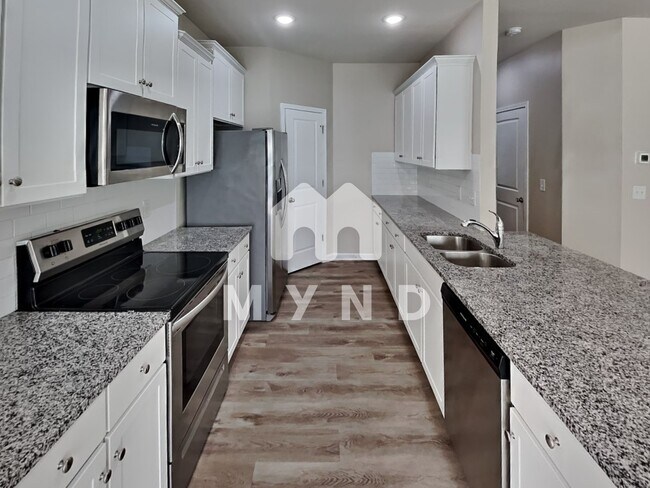 Building Photo - 5519 Newton Creek Dr