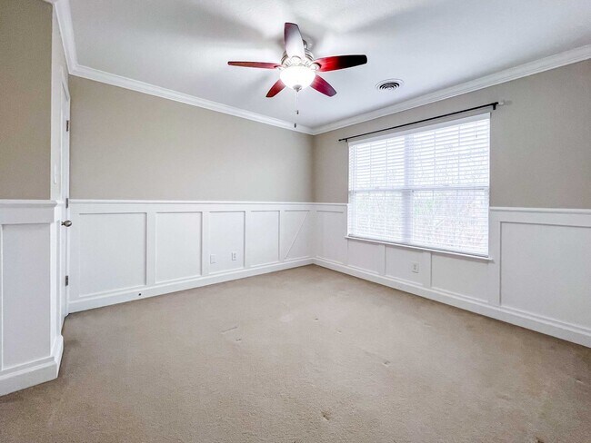 Building Photo - Beautiful 4-Bedroom Home in Hardin Valley with Modern Amenities & Spacious Living