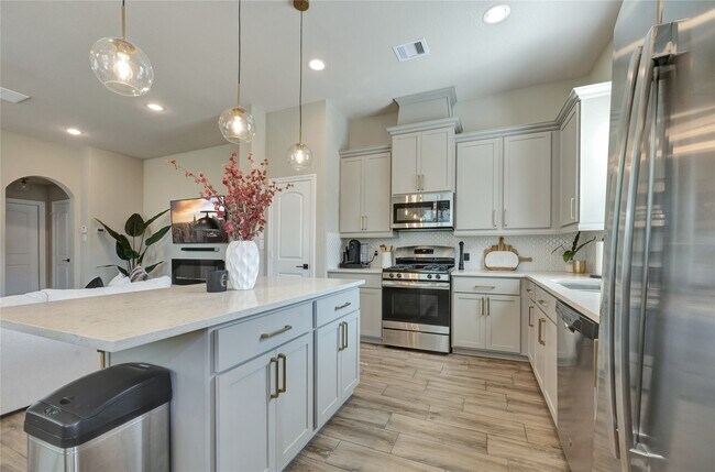 Building Photo - 2531 Bordelon Ln