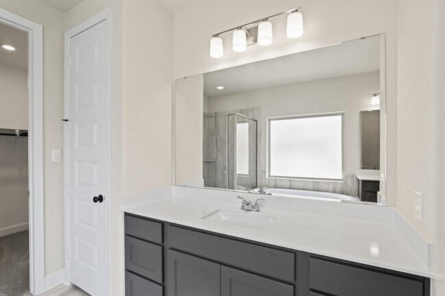 Building Photo - 18511 Wolf Mountain Ln