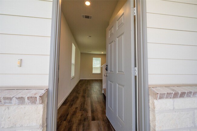 Building Photo - 11723 Armadale Dr