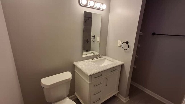 Building Photo - 2720 Clayton Dr NW