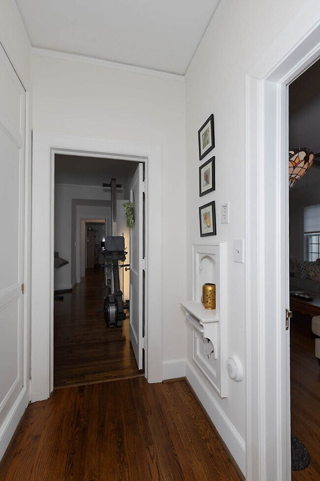 Building Photo - Historic Elegance in Midtown Columbus – Expansive 4-Bed/2.5-Bath Brick Home